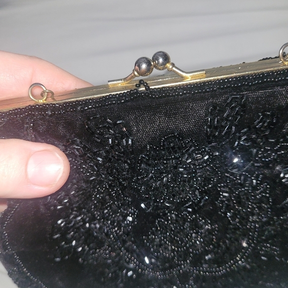 Goldco Vintage Black Beaded Clutch with Chain Strap - Picture 7 of 7